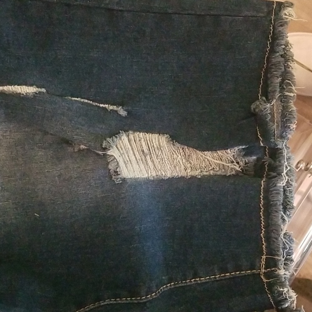 Composition Blue Ripped Denim Short Size XL - Picture 11 of 16